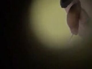 Spy piss - video 47 - ThisVid.com
