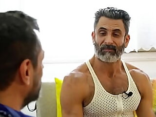 Entrevista com o Ator Mauro Guimaraes e Massoterapeuta no Canal do Or&aacute;culos SP