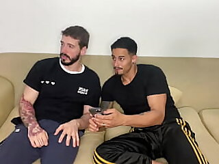 Yuri e Mr&period; PeachVelvet