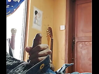 Guy just giving himself a good masturbation on his cock