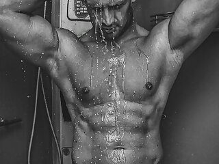 240 Serbian daddy Vladimir Ivanović   vladimir_35 onlyfans leaked