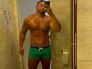2 Serbian daddy Vladimir vladimir_35 onlyfans leaked