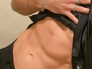 231  Spanish fitness model Guille Choa guillechoa onlyfans porn