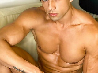 68 Brazilian hottie Mateus Faria teusfaria onlyfans porn