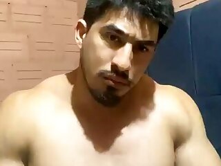 208 Latino hunk Edgar Morel moreledgar95 onlyfans porn