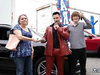 Good Rubber, Part 2  Reese Rideout & Spikey Dee