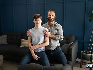 Massive Part 1  Bruce Jones & Joey Mills  Bareback