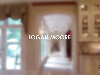 Kept (Logan Moore, Massimo Piano)