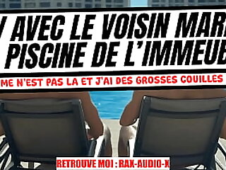 La tr&eacute;s large queue de ton voisin va te faire couiner
