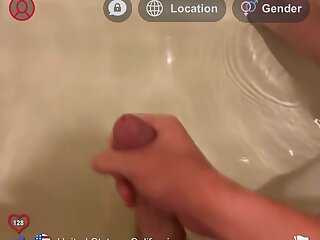 Bwc jerk and cum in tub