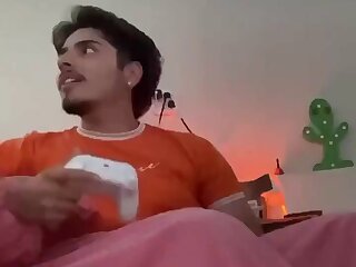 Caught sucking dick while playing video games