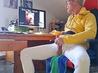 In white Long Johns Jerking off for the exhibit cam and white sox, showing face, having voeurs, Nov.25