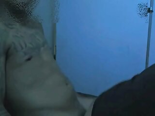 Traficante tatuado com fome de cu