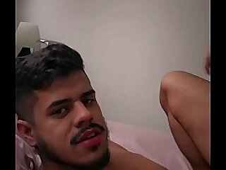 Sexo gostoso entre amigos