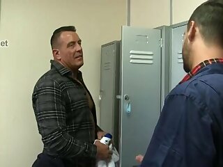 End of fun with Roger in the locker room