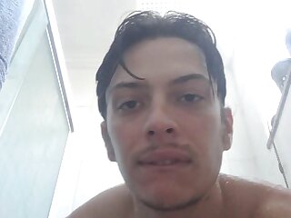 Sexy french cum in shower