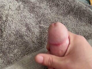 Working on shooting better loads on camera. I just love cumming for you folks so I hope you like it. Feel free to dm with tips or whatever